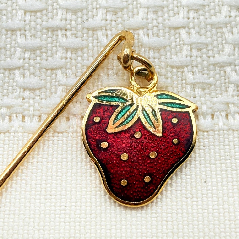 Vintage Dangle Cute Cloisonné Style Red Strawberry Fruit Stick Hat Pins